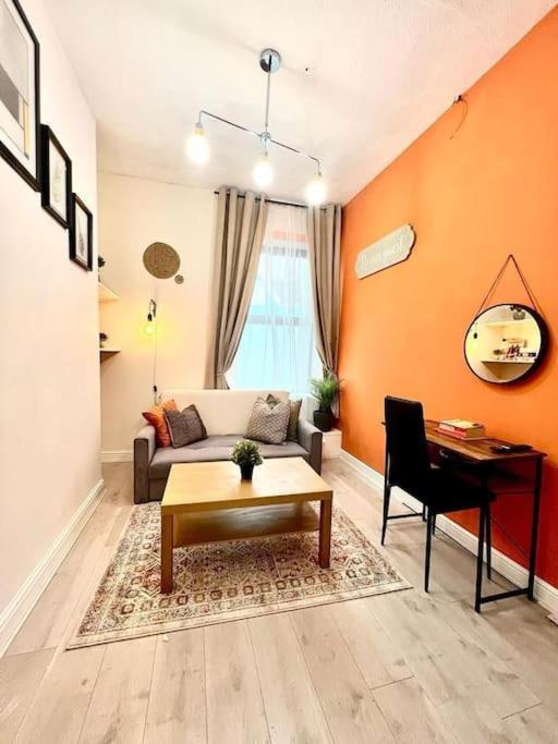 سوانسي Skyline King Suites 202 المظهر الخارجي الصورة